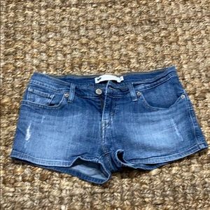 Levi’s shorts